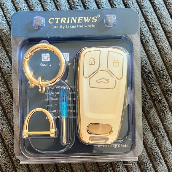 Gold Car Key Remote Case - Picture 1 of 1